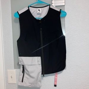 Nike vest
